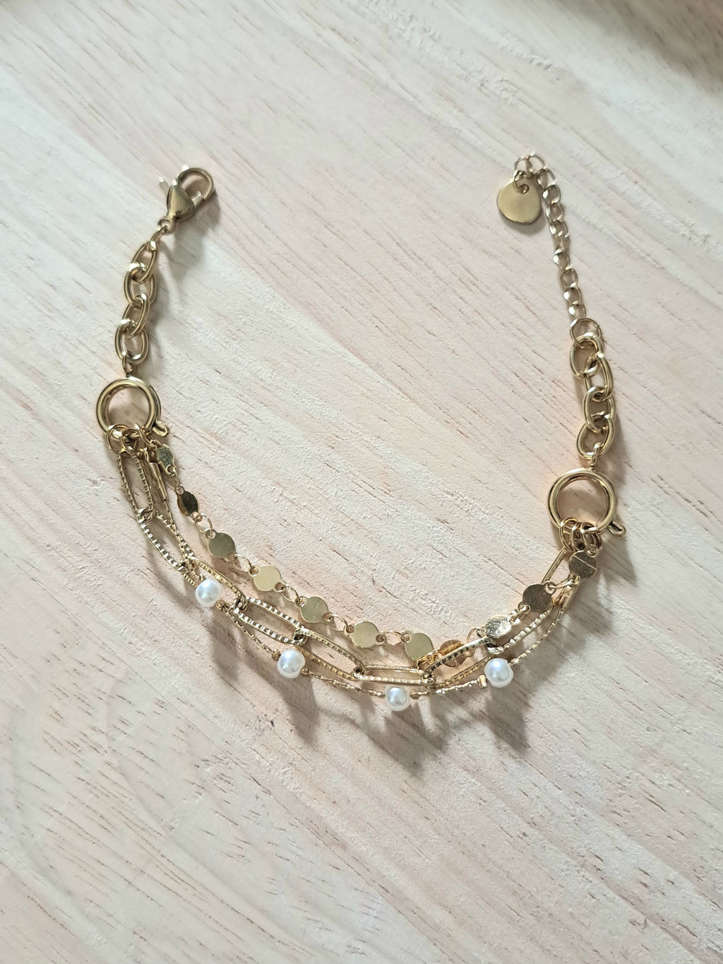 Bracelet multi chaîne doré & perles